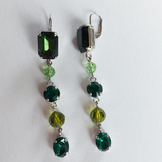 3581 Vintage Ohrringe mit Swarovski Kristallen 50mm
