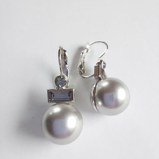 3243 Vintage-Ohrringe mit Swarovski Kristallen 28mm
