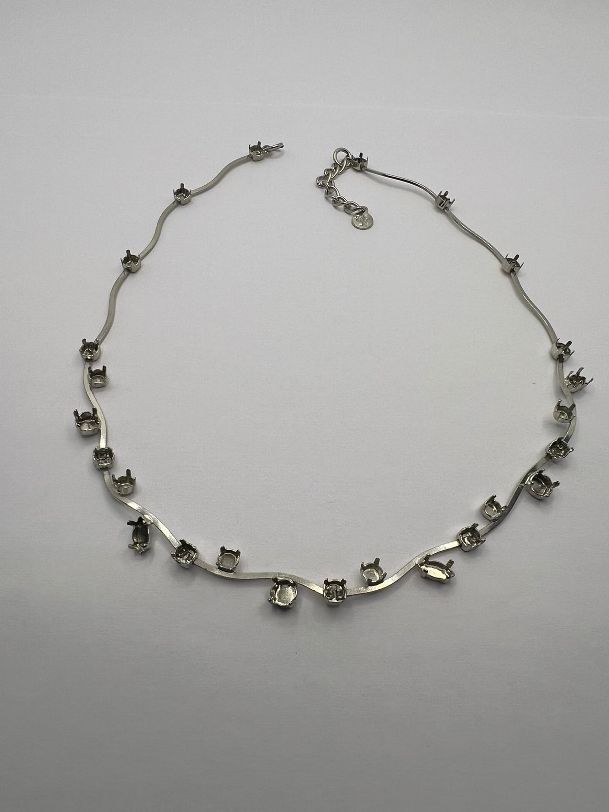 6394 Vintage leerer DIY Collier zum Befüllen mit Swarovski Kristallen 37cm