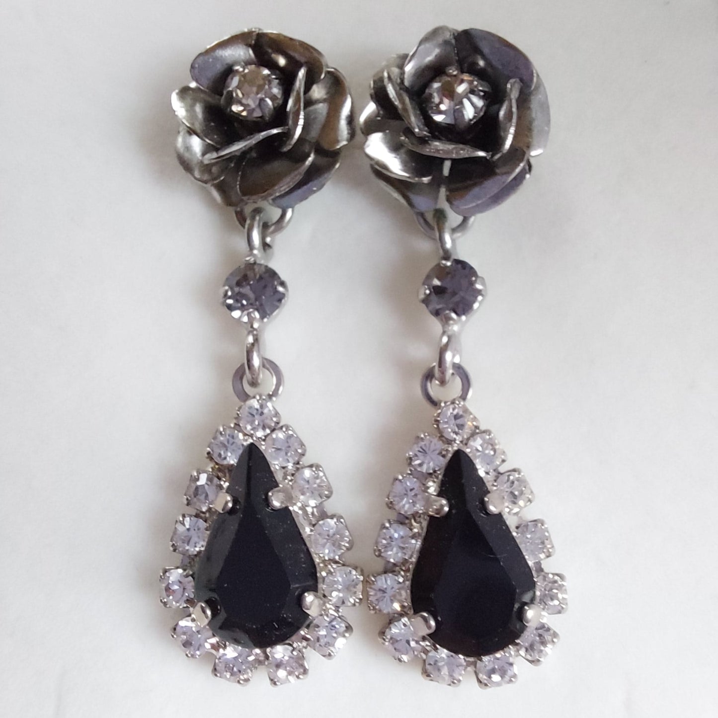 3617 Vintage Ohrringe mit Swarovski Kristallen 45mm