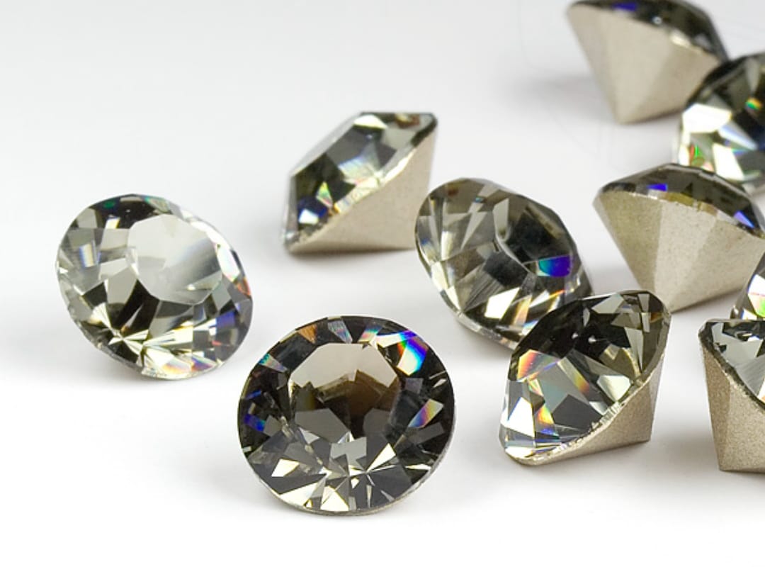 Swarovski® Chaton Black Diamond PP31