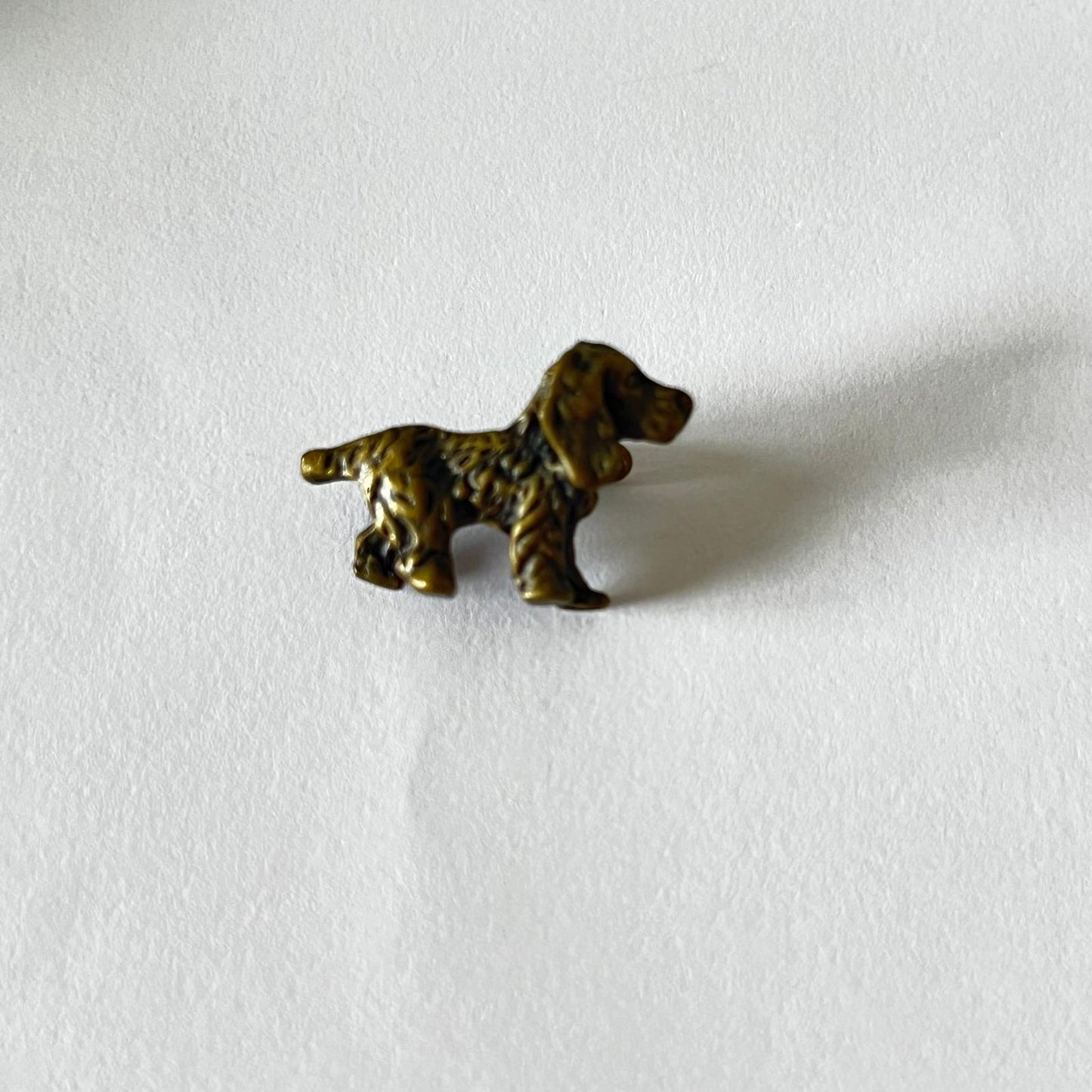 1516 Vintage Jagdhund Anstecknadel 22mm