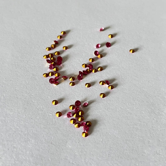 Swarovski® Chaton Vintage Rose Gold Foiled PP15