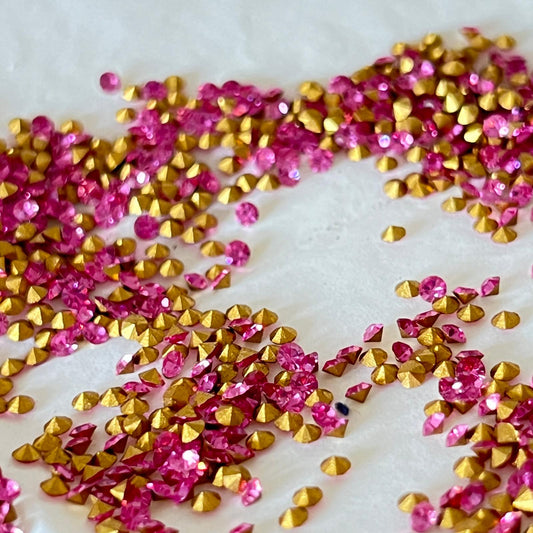 Swarovski® Chaton Vintage Rose Gold Foiled PP13