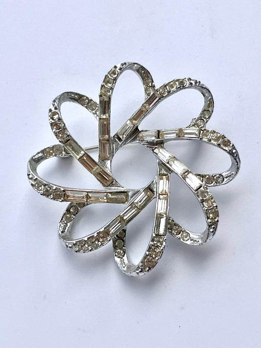 8470 Vintage Swarovski Kristallen Brosche 50mm