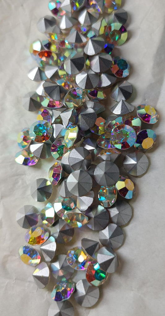 Swarovski® Chaton Vintage Aurore Boreale Silver Foiled SS47