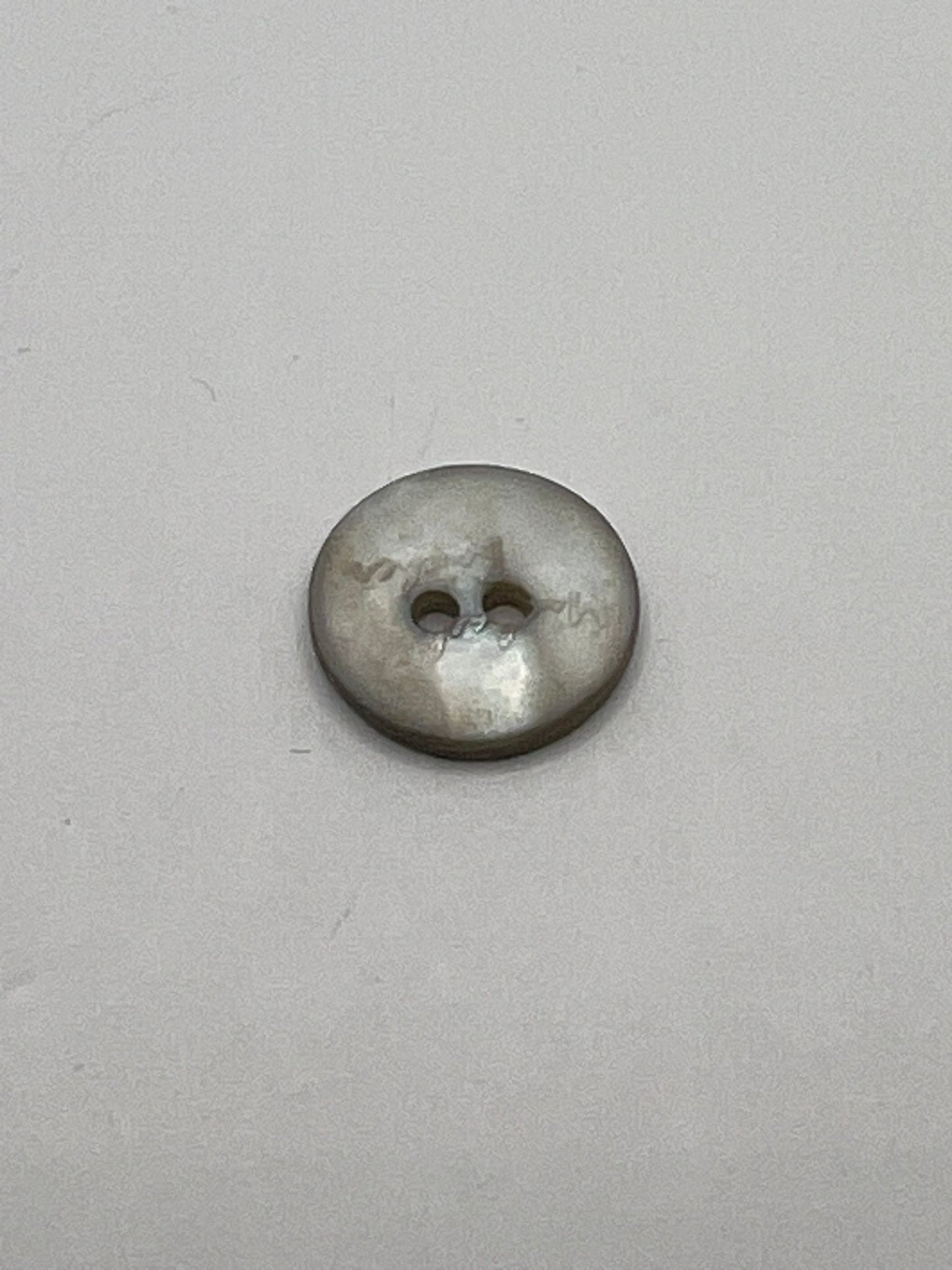 4743 Vintage Perlmutt Knopf 14mm