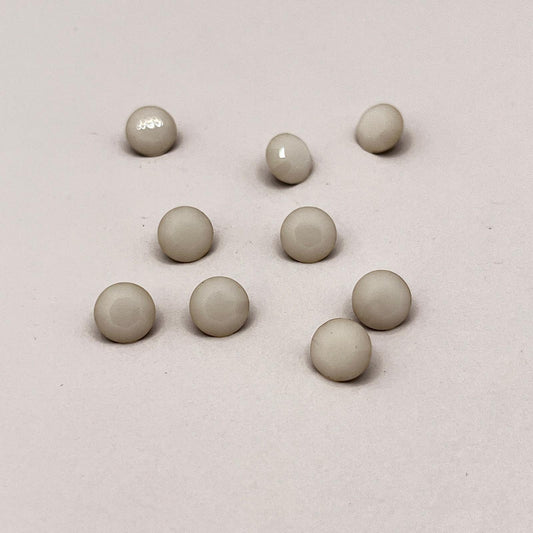 Swarovski® Chaton White Alabaster SS39