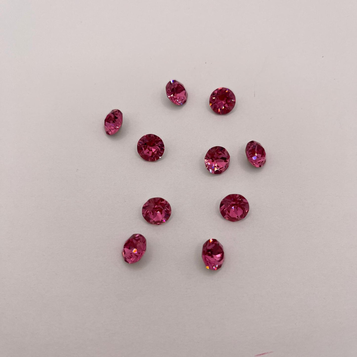 Swarovski® Chaton Rose SS39
