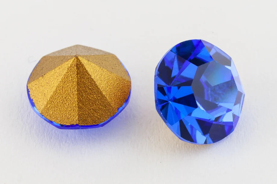 Swarovski® Chaton Vintage Sapphire Gold Foiled SS50
