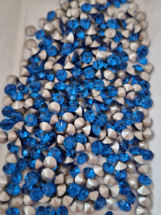 Swarovski® Chaton Capri Blue SS29