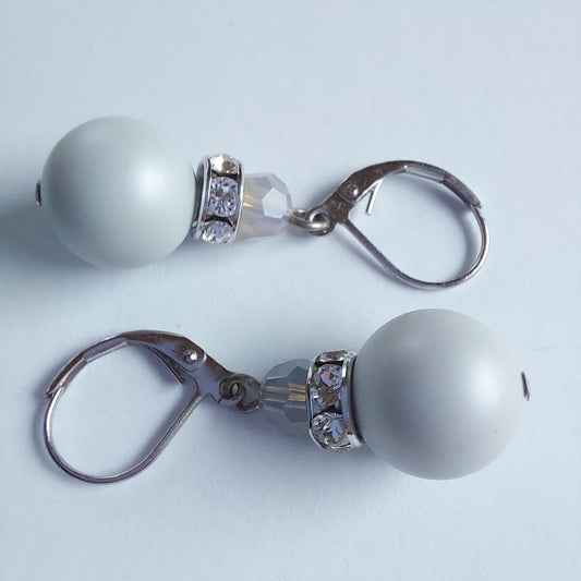 3212 Vintage-Ohrringe mit Swarovski Kristallen & Perlen 37mm