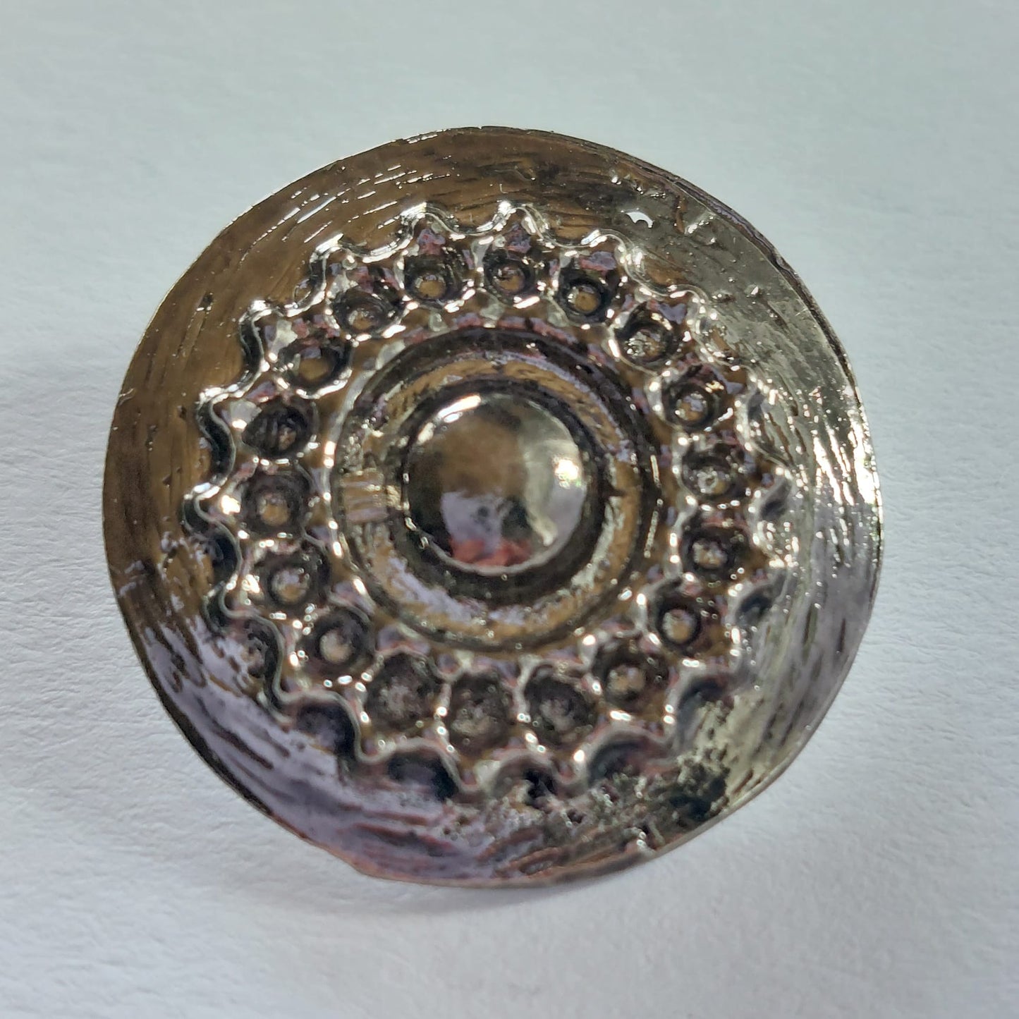 4230 Knopfe mit Swarovski Kristallen 27mm