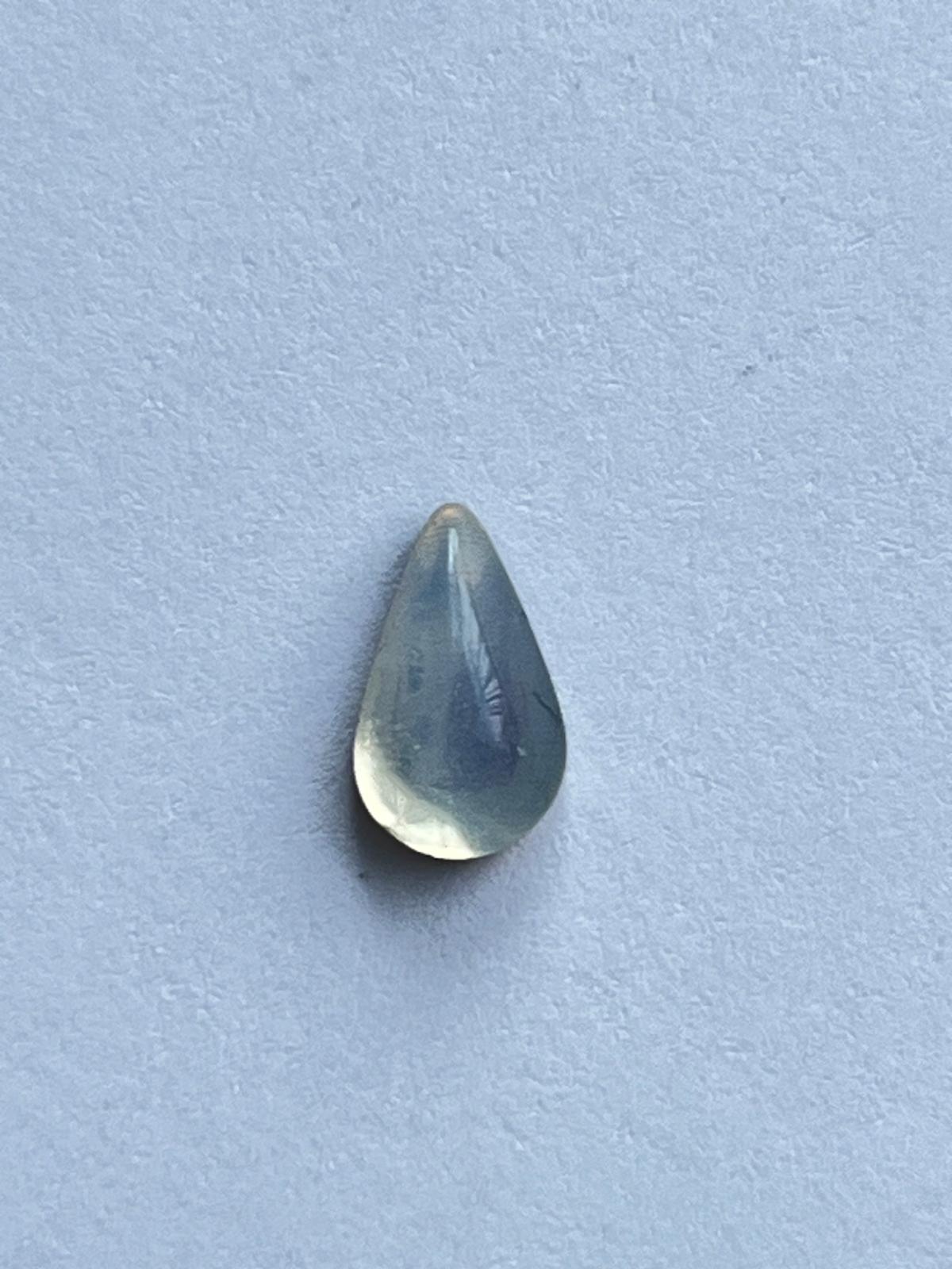 1038 Vintage Kunststoff Tropfen Flatback 6mm