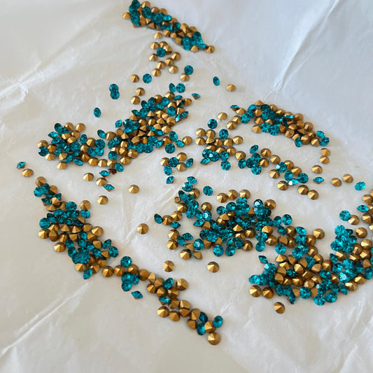 Swarovski® Chaton Blue Zircon Unfoiled PP24