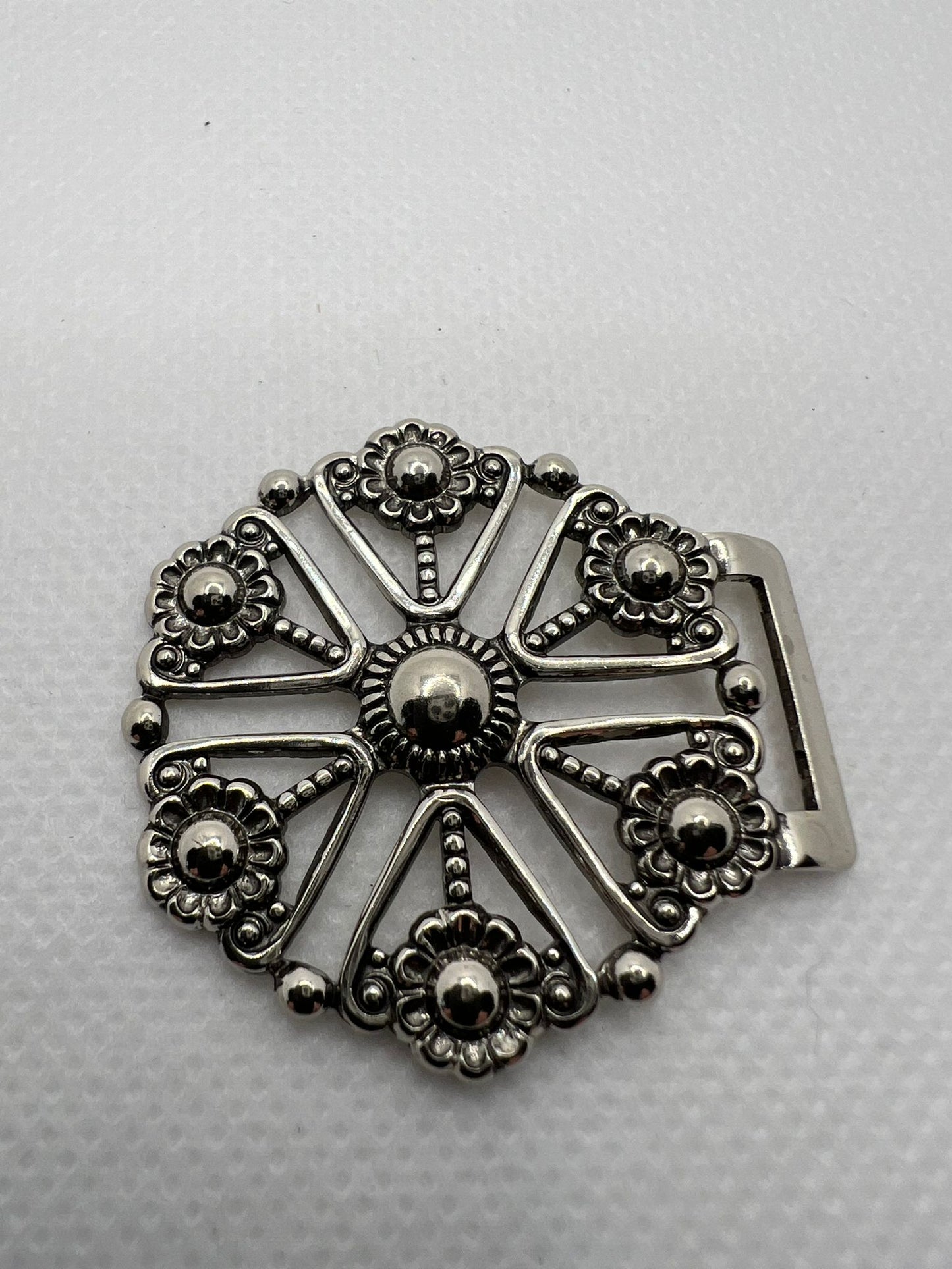 5857 Vintage Rhodium Filigren Schmuckzubehör 40mm