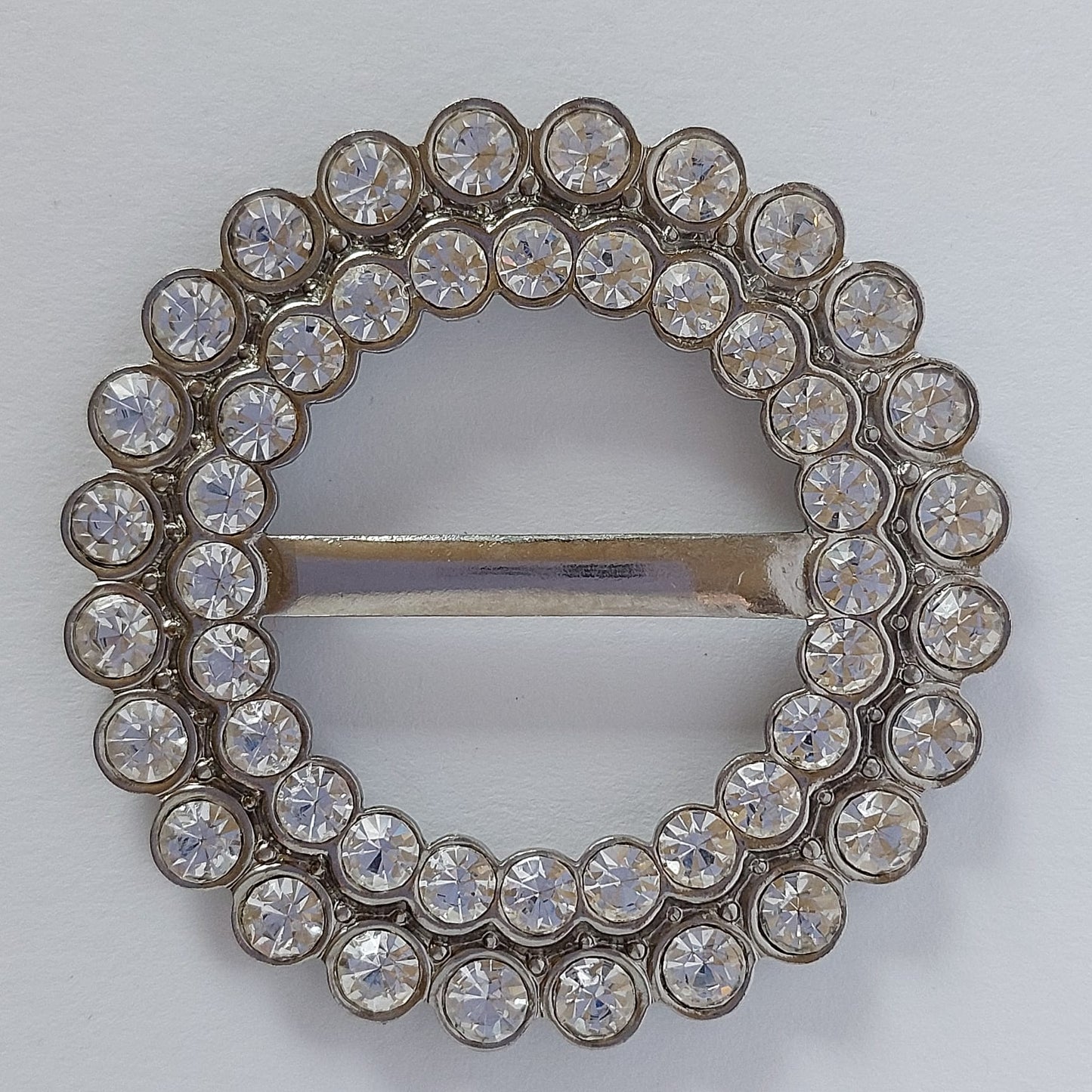 2035 Silberne Gürtelschnalle mit Swarovski Kristallen 52mm