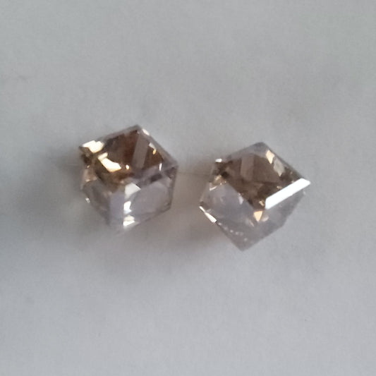 3165 Vintage-Ohrringe mit Swarovski Kristallen 7mm
