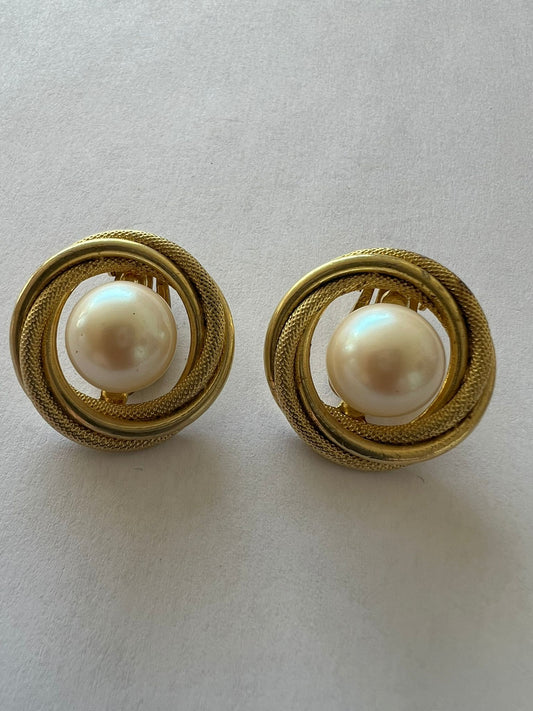 3018 Vintage Swarovski Perlen Ohrclip 21mm