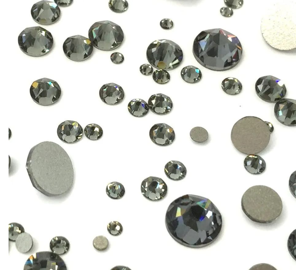 Swarovski® Nail Crystals Flat Rund Black Diamond SS12