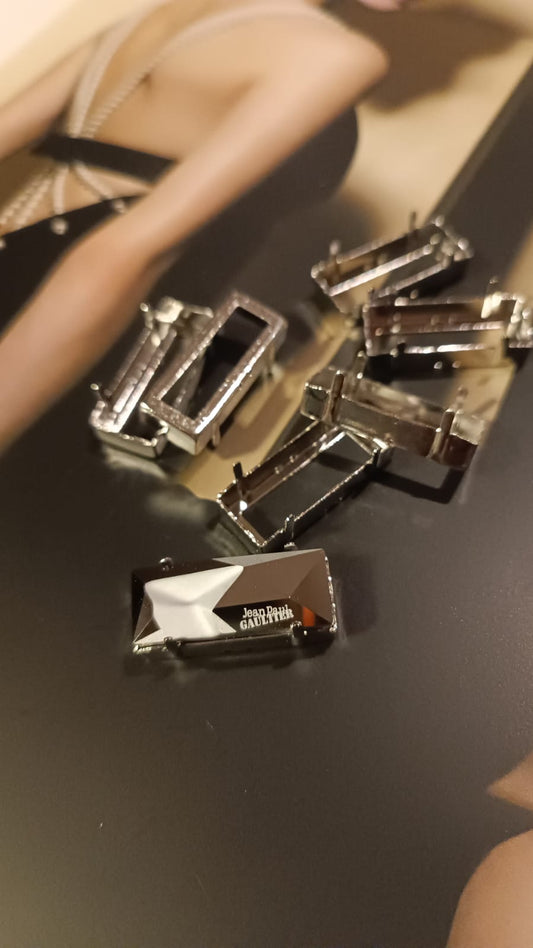 Swarovski® Fassung Kaputt Rhodium 29x11.5mm