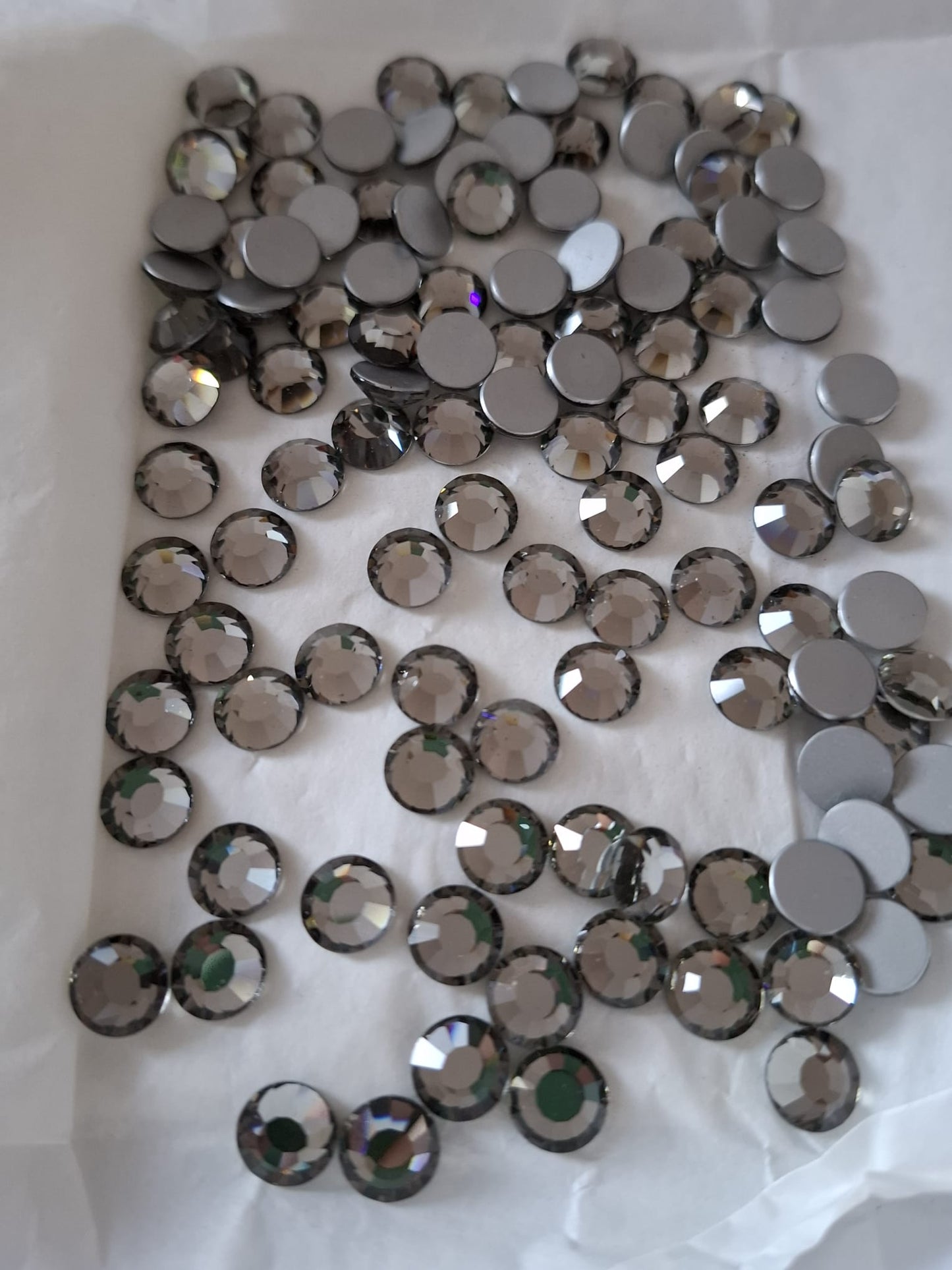 Swarovski® Vintage Flatback Black Diamond Silver Foiled SS40