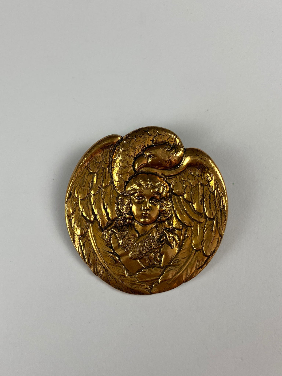 8305 Vintage Renaissance Brosche 41,2x42,7mm