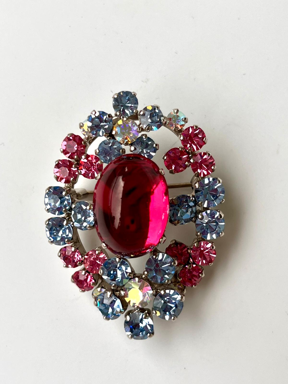8475 Vintage Swarovski Kristallen Brosche 45mm