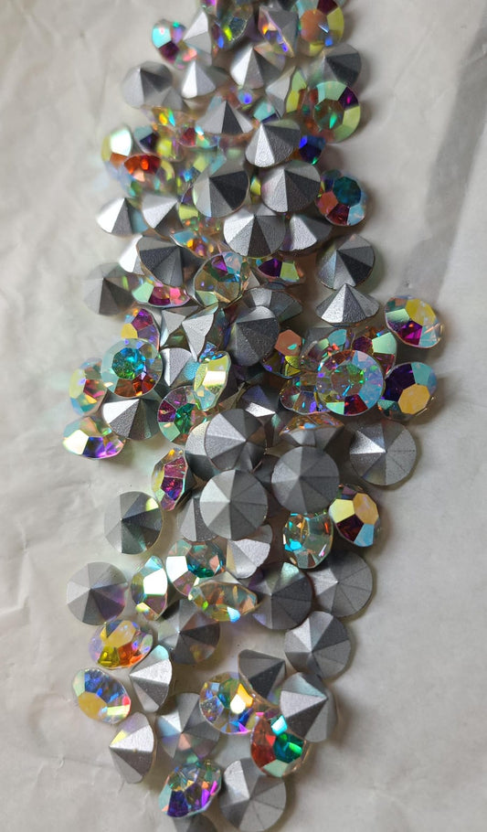 Swarovski® Chaton Vintage Aurore Boreale Silver Foiled SS24