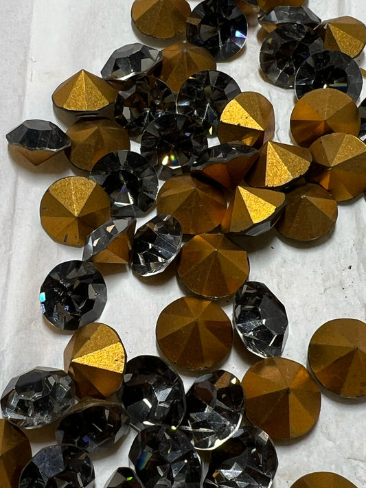 Swarovski® Chaton Vintage Black Diamond Gold Foiled SS45