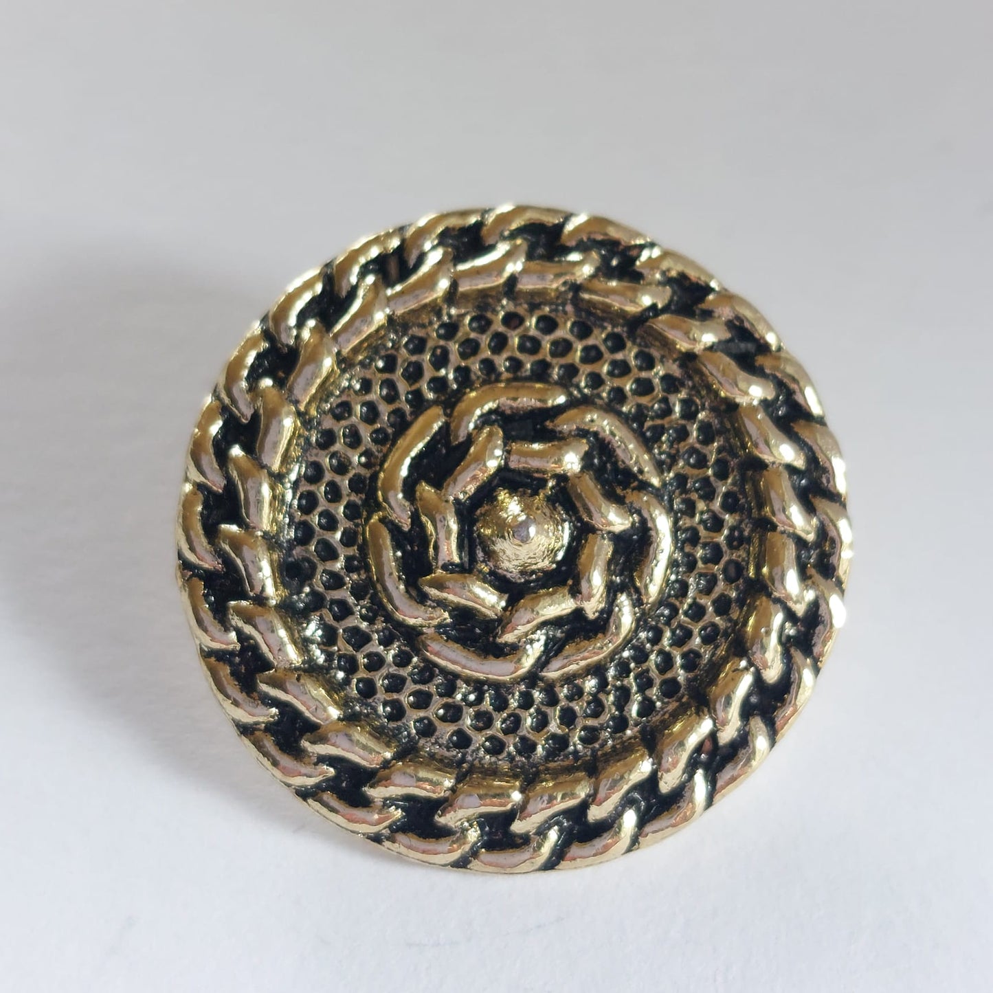 4110 Knopfe mit Swarovski Kristallen 22mm
