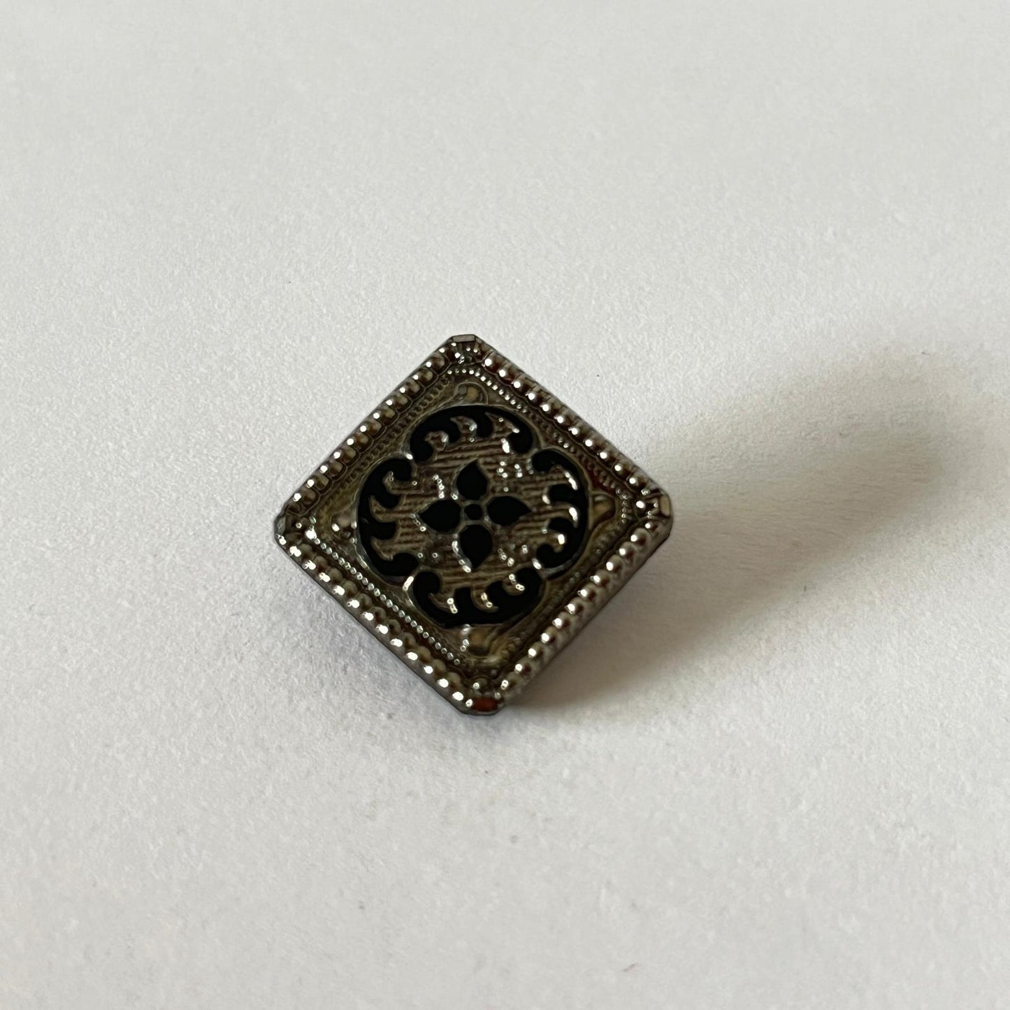 4995 Vintage Knopf 17mm