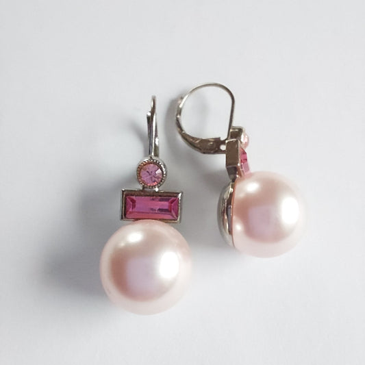 3242 Vintage-Ohrringe mit Swarovski Kristallen 28mm