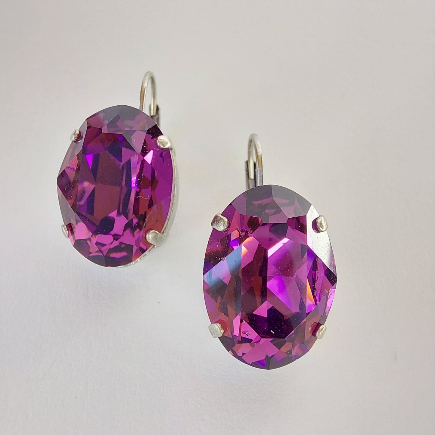 3427 Vintage-Ohrringe mit Swarovski Kristallen 27mm