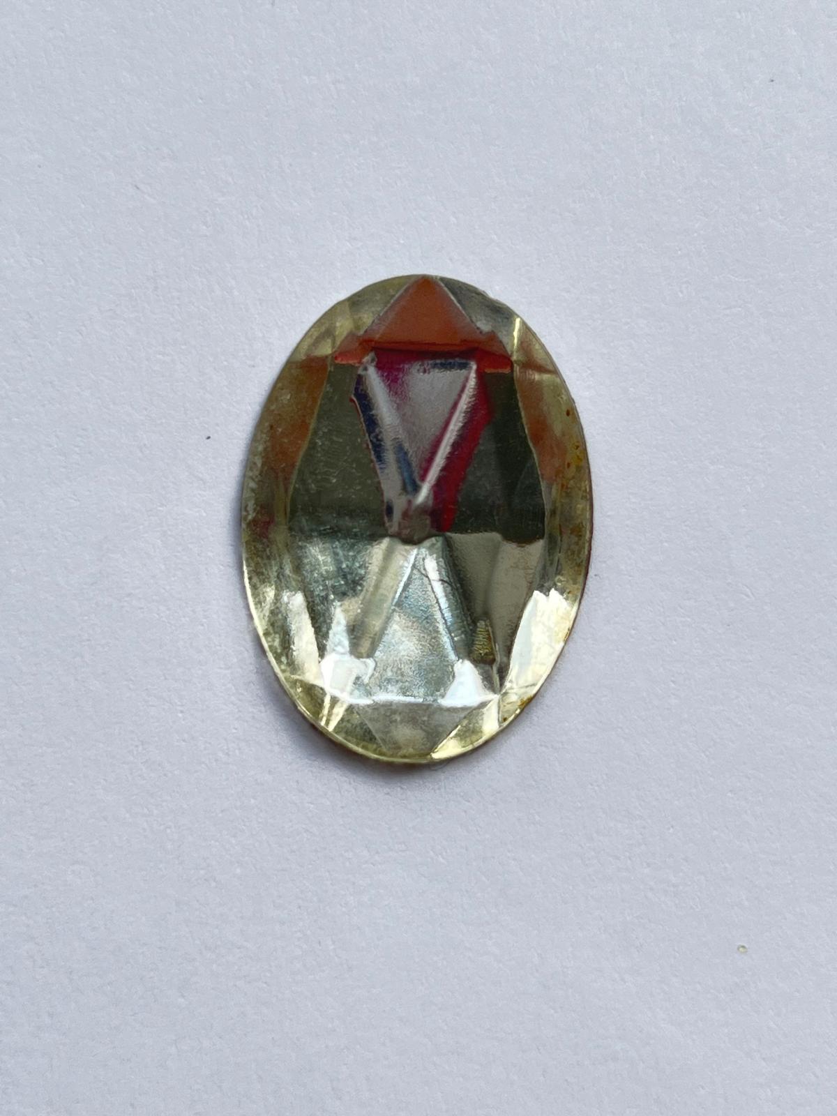 5816 Vintage Kunststoff Oval Crystal Cut Cabochon 25mm