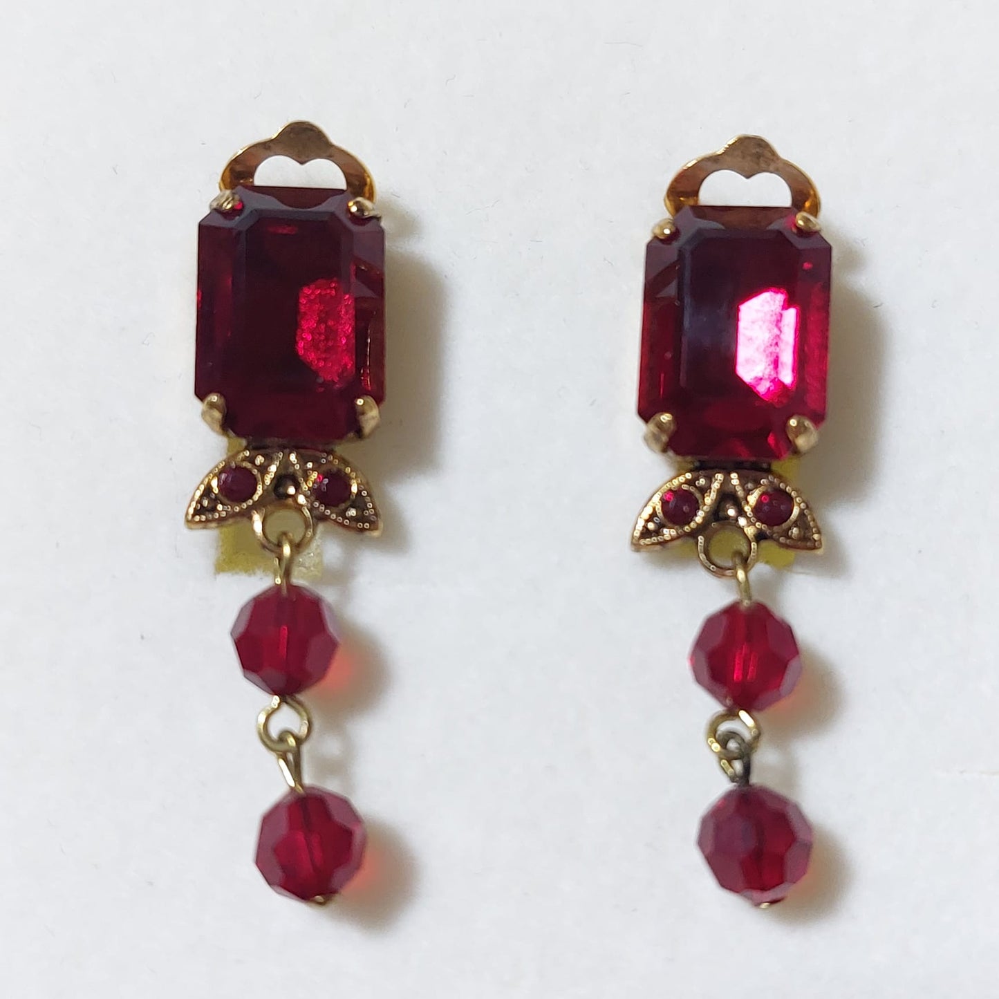 3682 Vintage Ohrclips mit Swarovski Kristallen 35x10mm