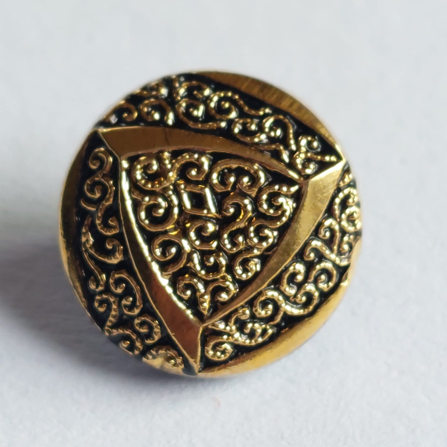 4281 Knopfe mit Swarovski Kristallen 13.5mm
