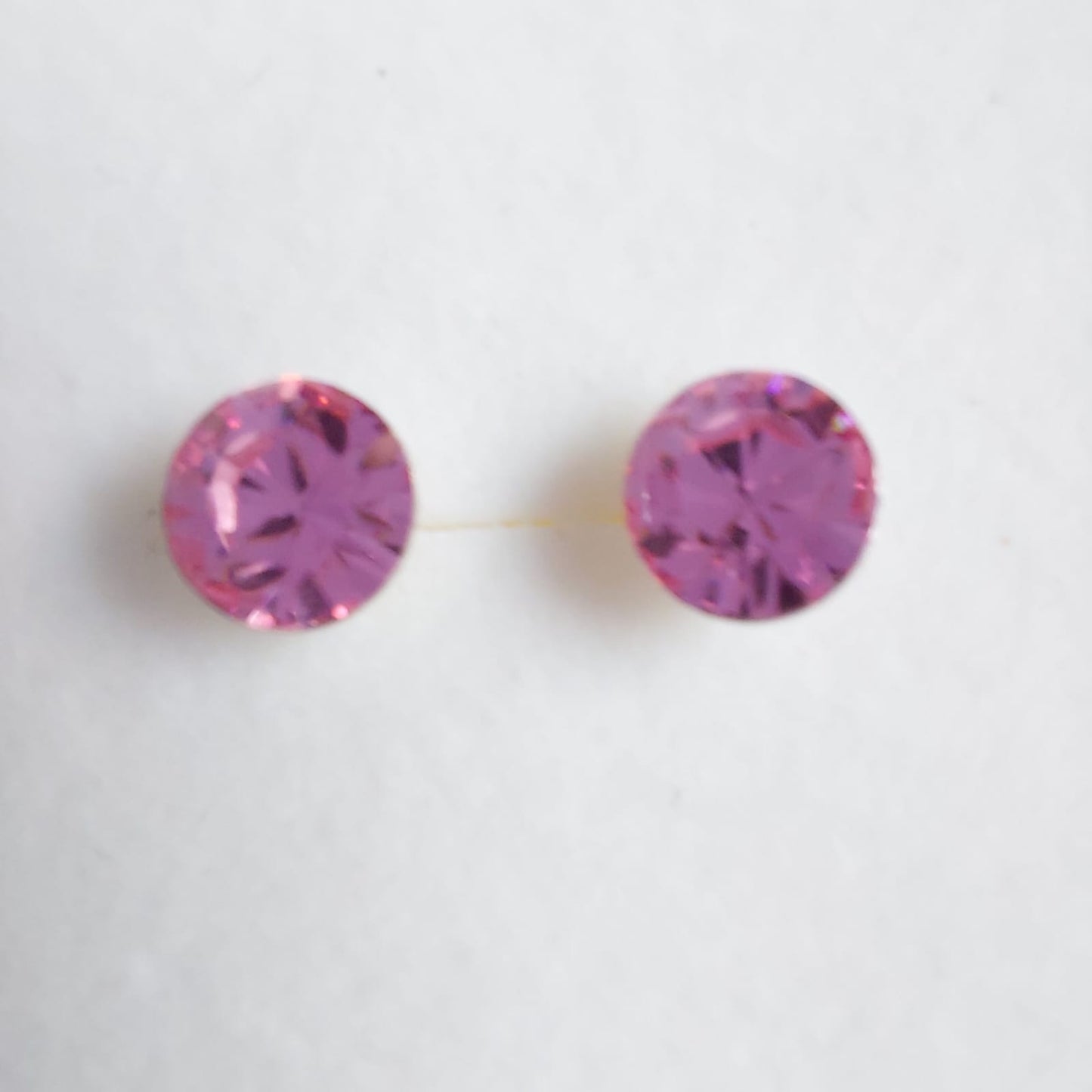 3670 Vintage Ohrringe mit Swarovski Kristallen 5mm