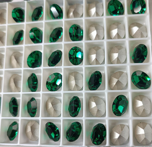 Swarovski® Fancy Vintage Oval Emerald Silver Foiled 10x8mm