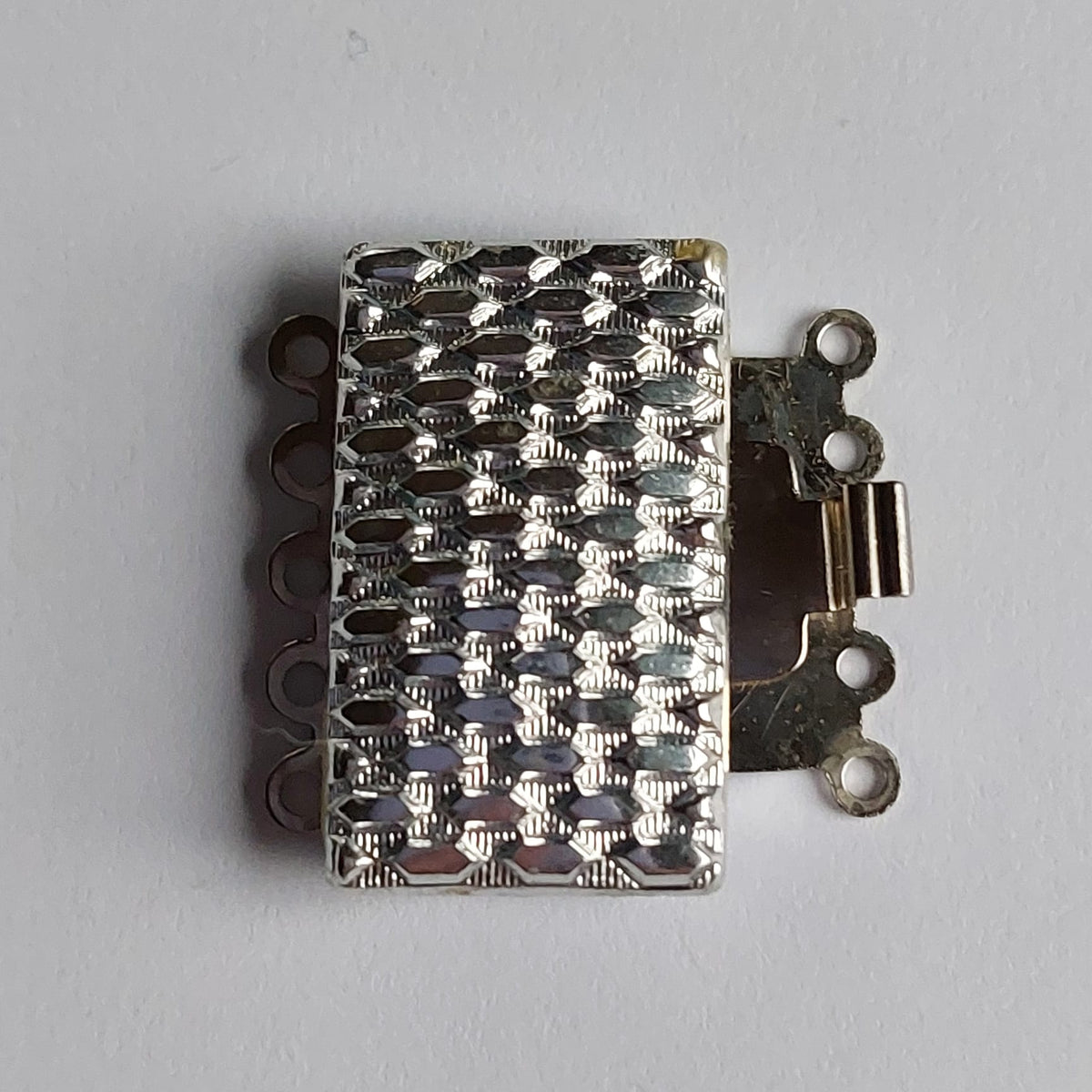 5607 Vintage Federverschluss 24mm
