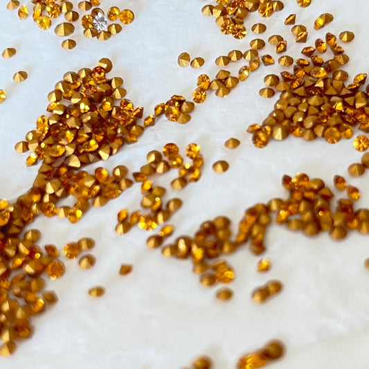 Swarovski® Chaton Vintage Jonquil Gold Foiled PP11