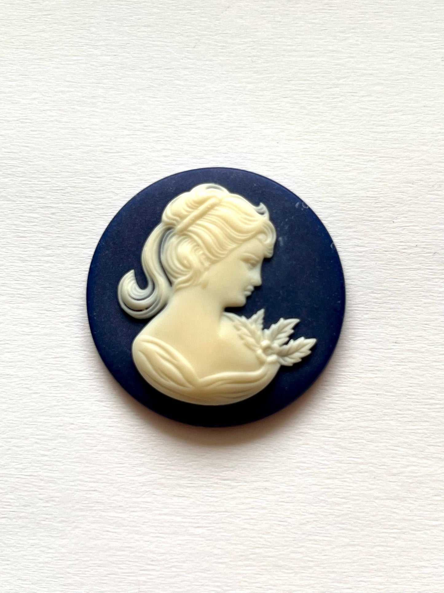 5660 Vintage Blauer Camee Cabochon 30mm