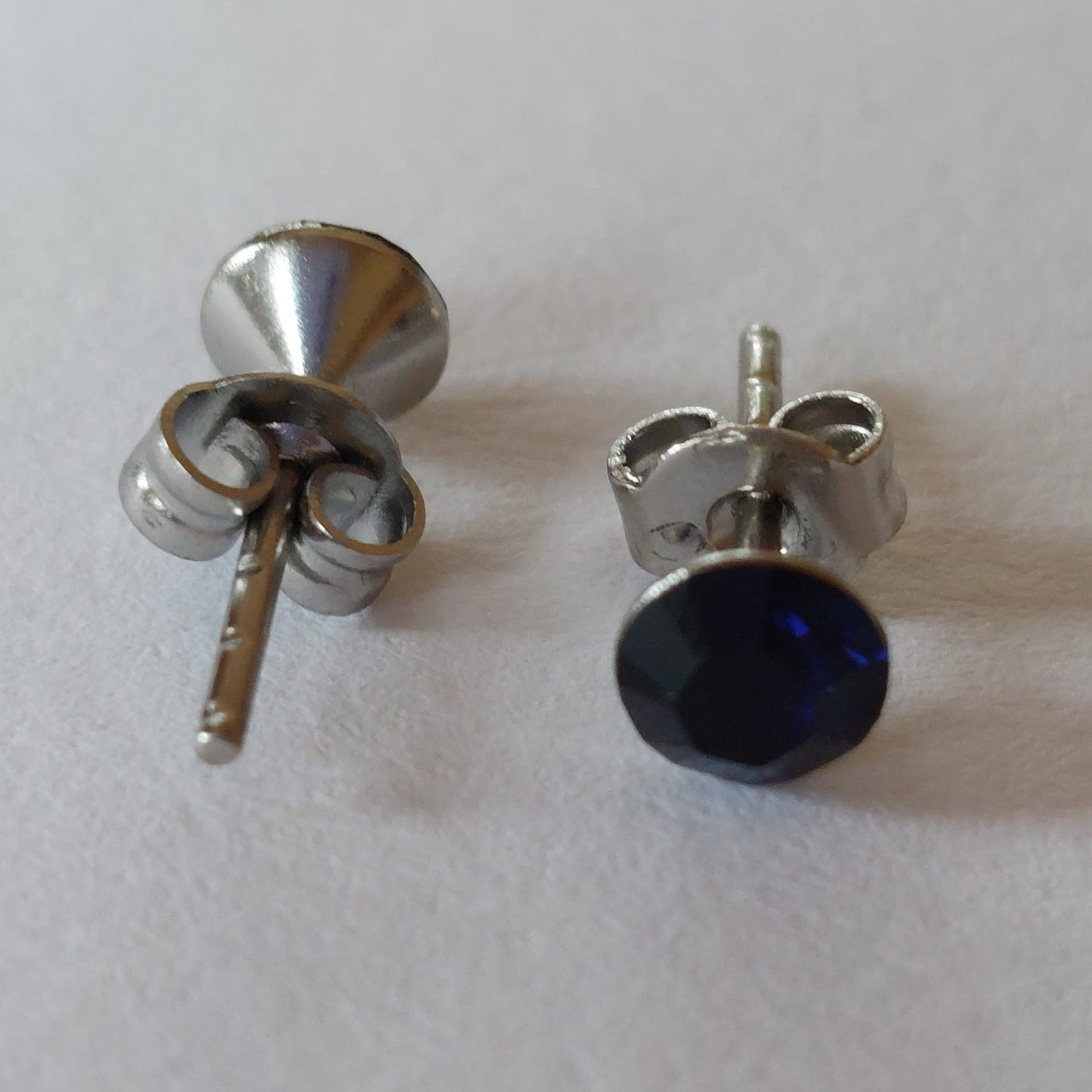 3802 Vintage Earring mit Swarovski Crystals