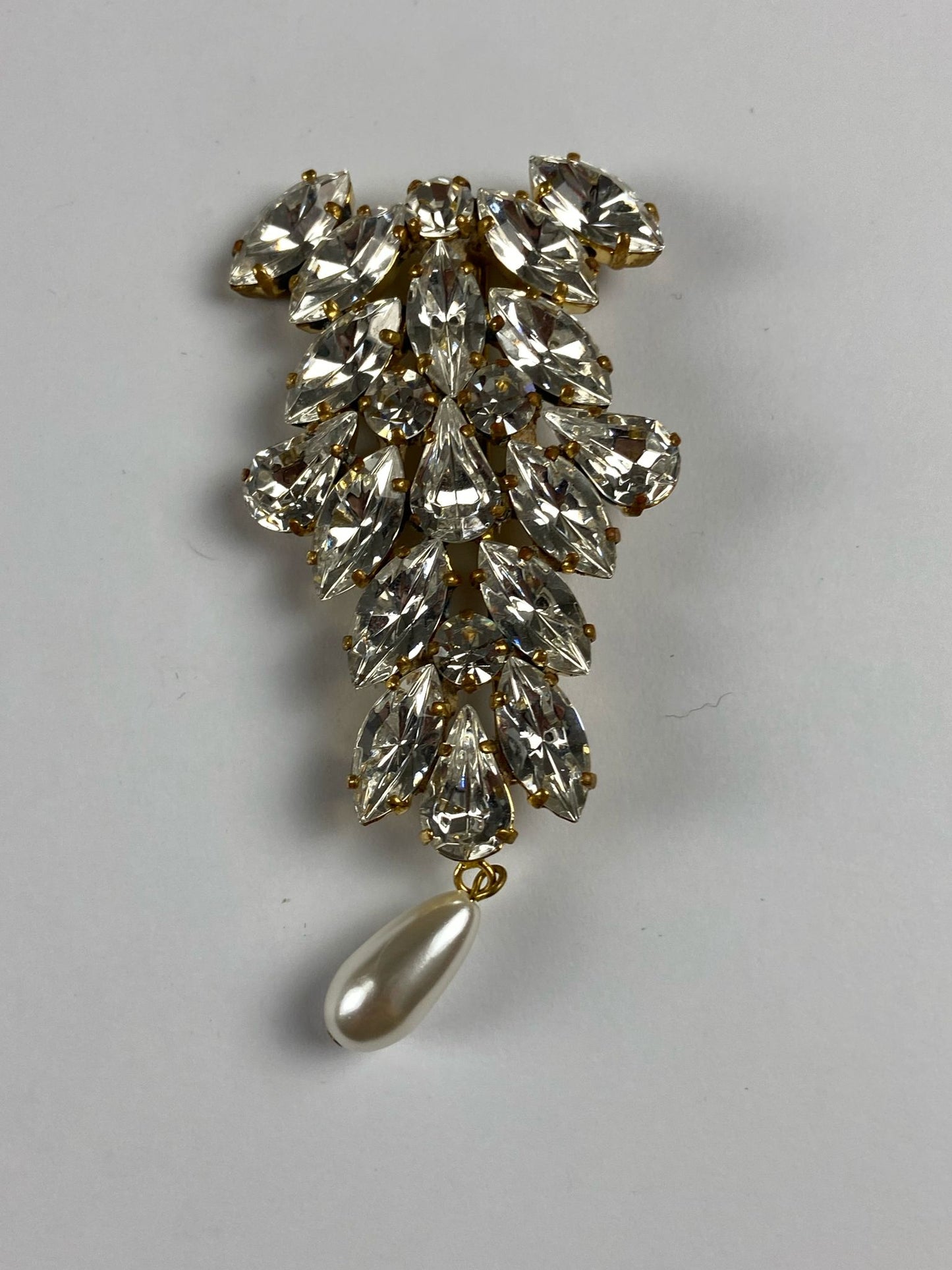 8766 Vintage Swarovski Kristallen Brosche 83mm