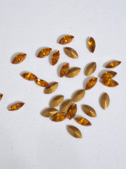 Swarovski® Fancy Vintage Navette Topaz Gold Foiled 8x4mm