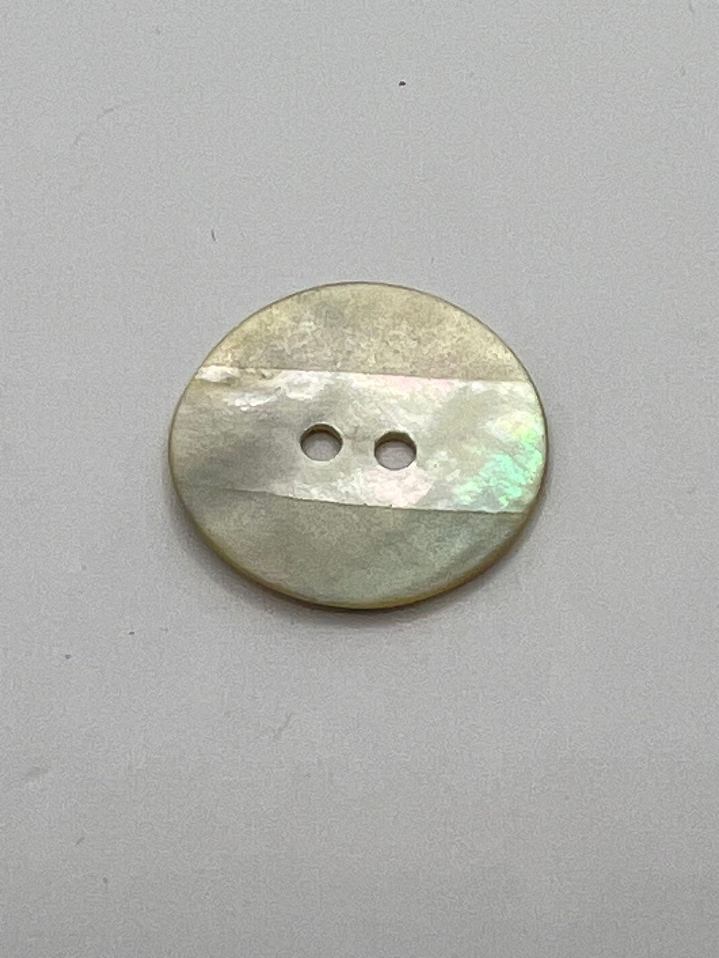 4803 Vintage Perlmutt Knopf 22mm