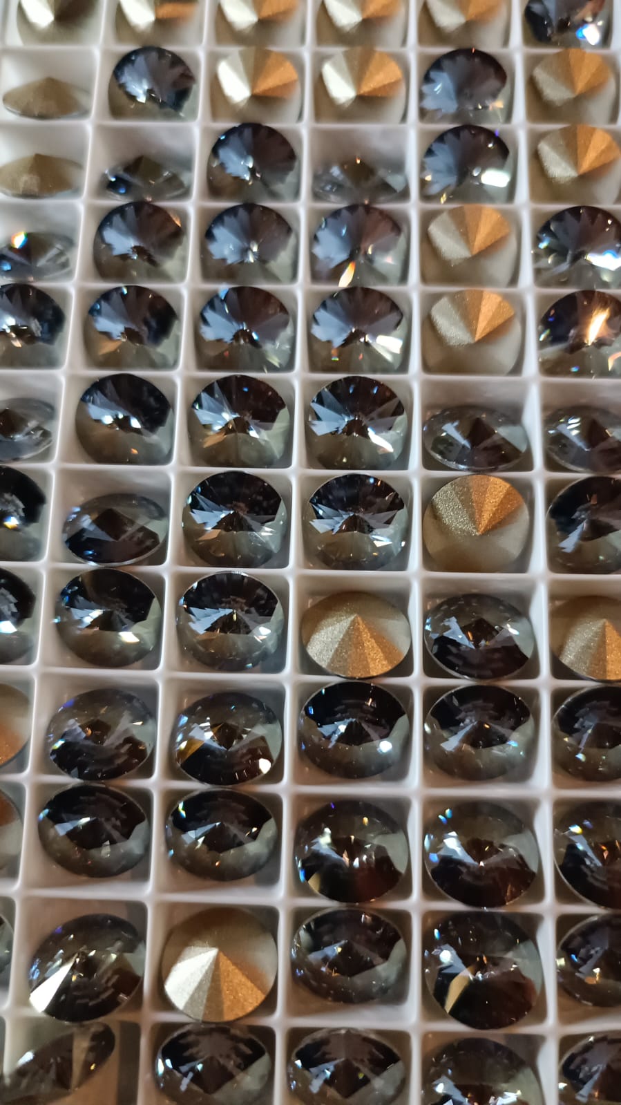 Swarovski® Rivoli Blue Shade 10mm