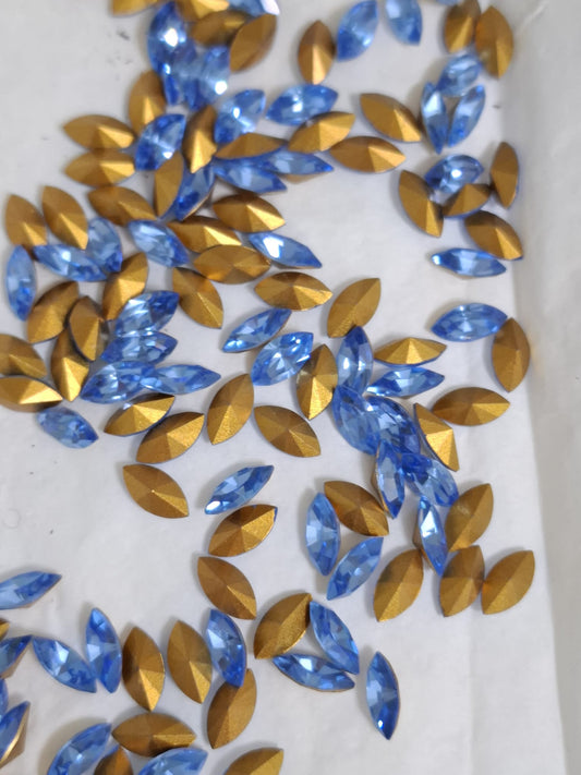 Swarovski® Fancy Vintage Navette Light Sapphire Gold Foiled 8x4mm