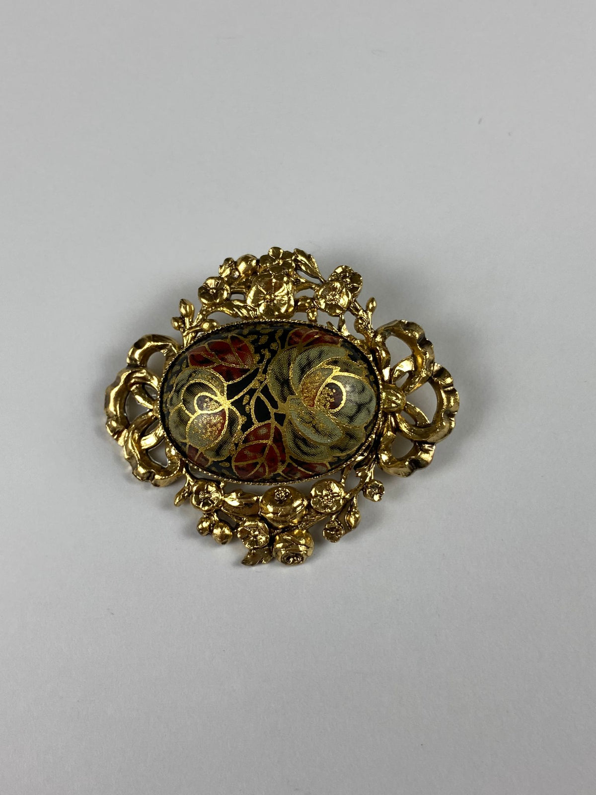 8268 Vintage Viktorianische Rococo Brosche 42,5x37,5mm