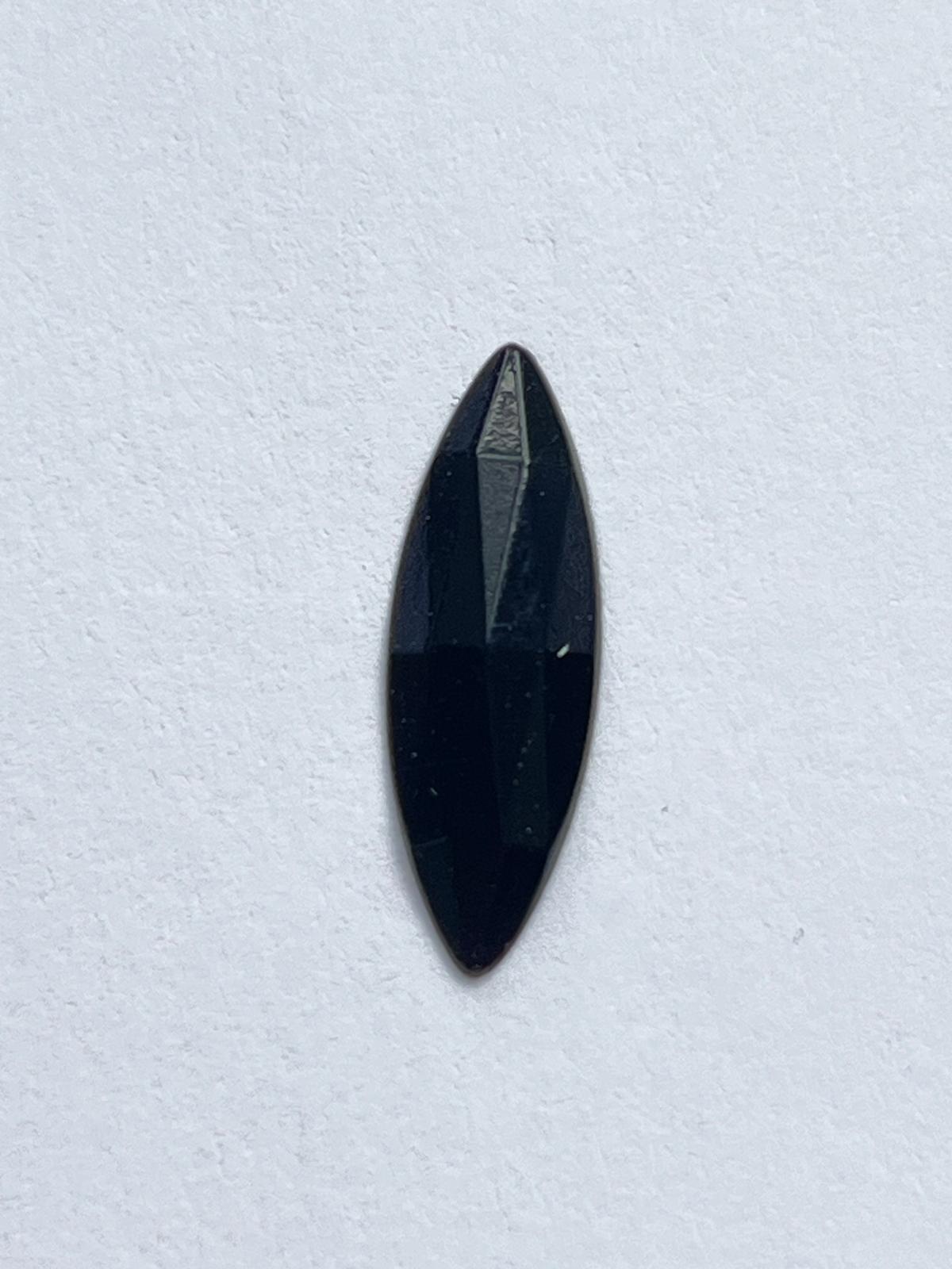 5801 Vintage Kunststoff Crystal Cut Sphinx Eye Cabochon 18mm